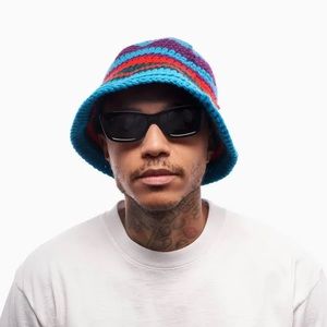 Akila Frenzy Sunglasses